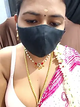 Snapshot of Tamil_Lotus chatting on January 6, 2026, 5:27 pm Tamil Lotus online show from January 6, 2026, 5:27 pm