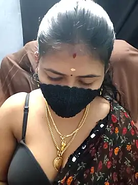 Snapshot of Tamil_Lotus chatting on February 22, 2026, 5:00 pm Tamil Lotus online show from February 22, 2026, 5:00 pm