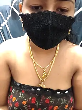 Snapshot of Tamil_Lotus chatting on March 13, 2026, 6:36 pm Tamil Lotus online show from March 13, 2026, 6:36 pm