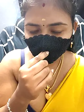 Snapshot of Tamil_Lotus chatting on March 14, 2026, 4:34 pm Tamil Lotus online show from March 14, 2026, 4:34 pm