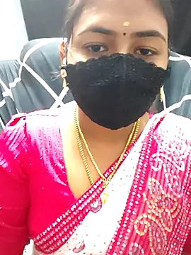 Snapshot of Tamil_Lotus chatting on March 16, 2026, 5:39 pm Tamil Lotus online show from March 16, 2026, 5:39 pm