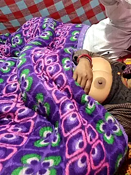 Snapshot of Sonabhabhi96 chatting on December 16, 2025, 7:08 pm Sonabhabhi96 online show from December 16, 2025, 7:08 pm