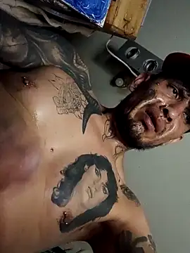 Snapshot of destroassbig2 chatting on February 25, 2026, 3:32 pm destroassbig2 online show from February 25, 2026, 3:32 pm