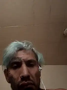 Snapshot of destroassbig2 chatting on March 4, 2026, 2:56 pm destroassbig2 online show from March 4, 2026, 2:56 pm