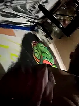 Snapshot of destroassbig2 chatting on March 11, 2026, 5:02 am destroassbig2 online show from March 11, 2026, 5:02 am