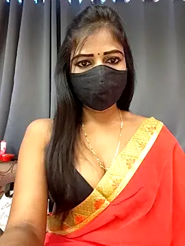 Misss-julli online show from December 5, 2025, 1:58 am