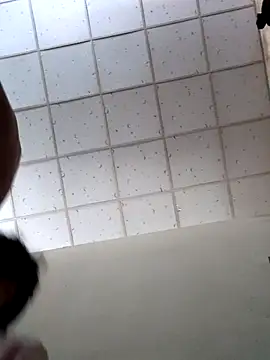 Snapshot of Samia_102 chatting on May 9, 2026, 7:24 am Samia 102 online show from May 9, 2026, 7:24 am