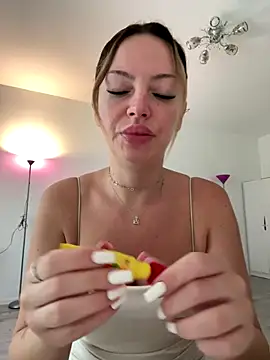 Snapshot of Sandra_Jo chatting on September 21, 2025, 5:42 am Sandra Jo online show from September 21, 2025, 5:42 am