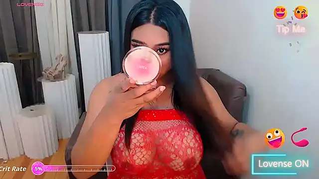 Snapshot of Lilly-lou chatting on March 7, 2026, 12:24 pm Lilly-lou online show from March 7, 2026, 12:24 pm