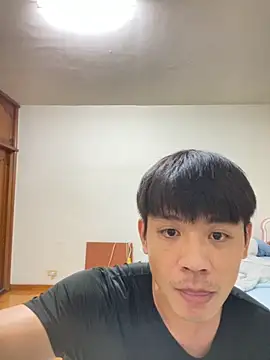 Snapshot of Foxfoxfox4 chatting on November 12, 2025, 2:50 pm Foxfoxfox4 online show from November 12, 2025, 2:50 pm