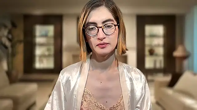 Snapshot of rousseblossom chatting on November 1, 2025, 12:12 am rousseblossom online show from November 1, 2025, 12:12 am