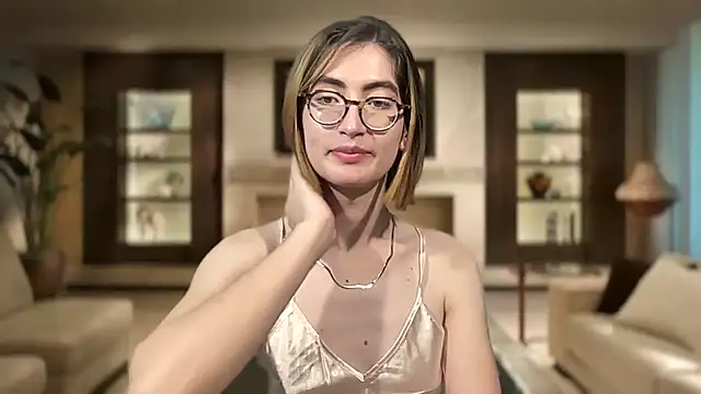 Snapshot of rousseblossom chatting on November 16, 2025, 11:43 pm rousseblossom online show from November 16, 2025, 11:43 pm