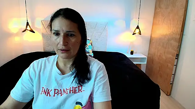 Snapshot of Barbara_fox__ chatting on May 12, 2026, 12:02 pm Barbara fox online show from May 12, 2026, 12:02 pm