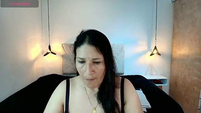 Snapshot of Barbara_fox__ chatting on June 3, 2026, 11:57 am Barbara fox online show from June 3, 2026, 11:57 am