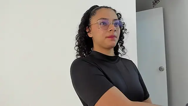 Snapshot of Angellit_Afrodita_ chatting on October 17, 2025, 11:24 am Angellit Afrodita online show from October 17, 2025, 11:24 am