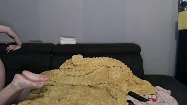 asherastardust online show from November 23, 2025, 1:05 am