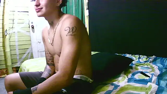 Snapshot of Ebebyjuan chatting on April 30, 2026, 12:55 pm Ebebyjuan online show from April 30, 2026, 12:55 pm