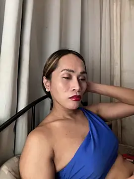 RomanticPearlTS online show from March 17, 2026, 2:09 pm