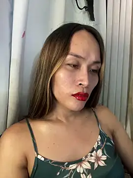 RomanticPearlTS online show from May 21, 2026, 5:14 am
