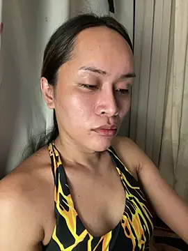 RomanticPearlTS online show from July 12, 2026, 2:46 am