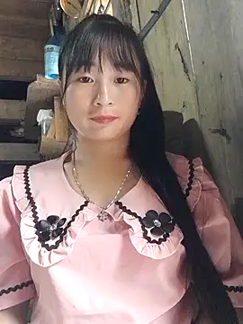 Snapshot of Sunyinn chatting on September 14, 2025, 2:22 am Sunyinn online show from September 14, 2025, 2:22 am