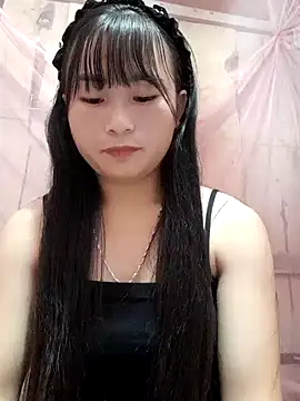 Snapshot of Sunyinn chatting on September 22, 2025, 2:35 am Sunyinn online show from September 22, 2025, 2:35 am