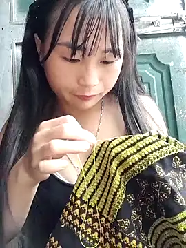 Snapshot of Sunyinn chatting on September 25, 2025, 8:29 am Sunyinn online show from September 25, 2025, 8:29 am