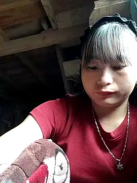 Snapshot of Sunyinn chatting on October 20, 2025, 2:45 am Sunyinn online show from October 20, 2025, 2:45 am