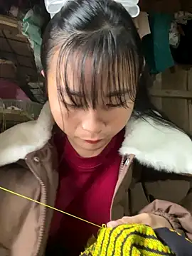 Snapshot of Sunyinn chatting on November 1, 2025, 12:56 am Sunyinn online show from November 1, 2025, 12:56 am