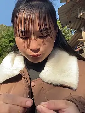 Snapshot of Sunyinn chatting on November 29, 2025, 1:41 am Sunyinn online show from November 29, 2025, 1:41 am