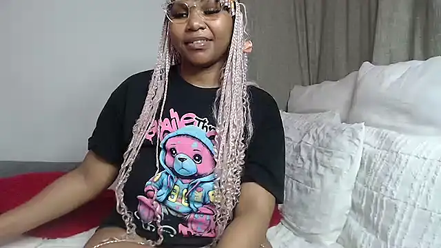 DarrkDeeva68 online show from November 21, 2025, 4:49 pm