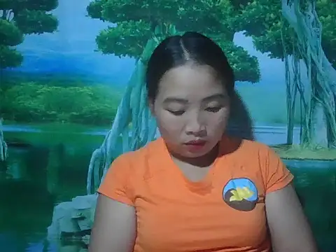 PhamPhung online show from October 2, 2025, 2:57 pm