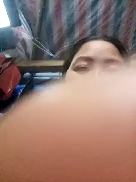 PhamPhung online show from February 1, 2026, 11:47 pm