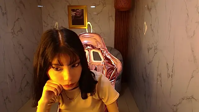 Snapshot of verana_s chatting on October 30, 2025, 11:16 pm verana s online show from October 30, 2025, 11:16 pm