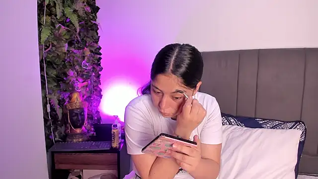 vela-kimm online show from February 13, 2026, 8:16 pm