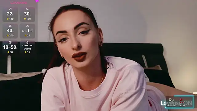 AuraPure online show from November 28, 2025, 10:23 pm