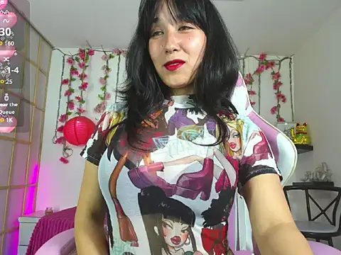  julieta love  online show from March 4, 2026, 8:04 pm