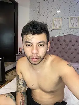 DayanaDG online show from September 12, 2025, 2:33 am