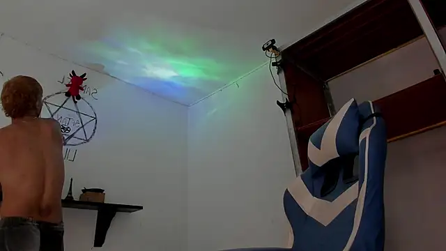 Snapshot of Lord_Luciferhot_Dirty666 chatting on February 17, 2026, 3:40 pm Lord Luciferhot Dirty666 online show from February 17, 2026, 3:40 pm