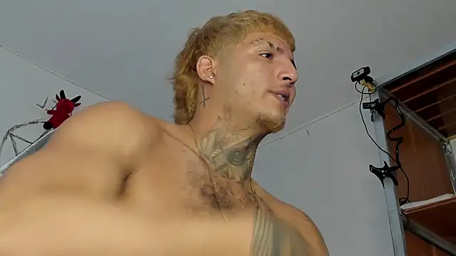 Snapshot of Lord_Luciferhot_Dirty666 chatting on February 18, 2026, 5:09 pm Lord Luciferhot Dirty666 online show from February 18, 2026, 5:09 pm