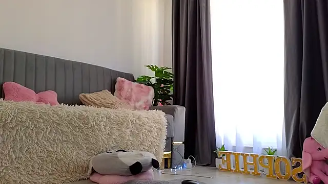 Sophiex belle online show from April 25, 2026, 1:41 pm