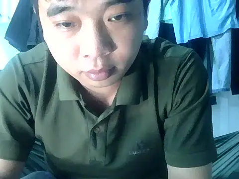 Snapshot of Boy_kuto77 chatting on January 10, 2026, 4:03 am Boy kuto77 online show from January 10, 2026, 4:03 am