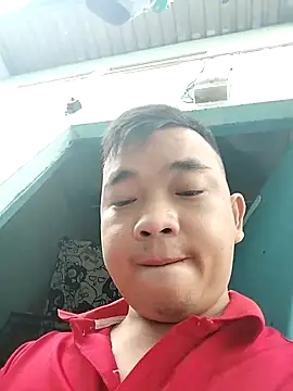 Snapshot of Boy_kuto77 chatting on January 14, 2026, 2:17 am Boy kuto77 online show from January 14, 2026, 2:17 am