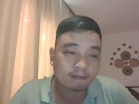 Snapshot of Boy_kuto77 chatting on June 18, 2026, 8:47 am Boy kuto77 online show from June 18, 2026, 8:47 am
