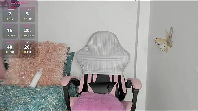 Snapshot of mari-ross chatting on July 26, 2026, 2:09 am mari-ross online show from July 26, 2026, 2:09 am