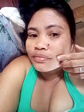 cheeseGirl69 online show from April 30, 2026, 8:42 am