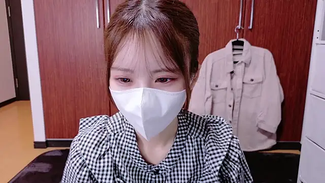 Snapshot of Ema_o0_chan chatting on September 30, 2025, 5:01 am Ema o0 chan online show from September 30, 2025, 5:01 am