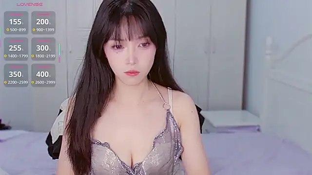 Snapshot of XiaoNana_ chatting on September 18, 2025, 1:51 am XiaoNana online show from September 18, 2025, 1:51 am