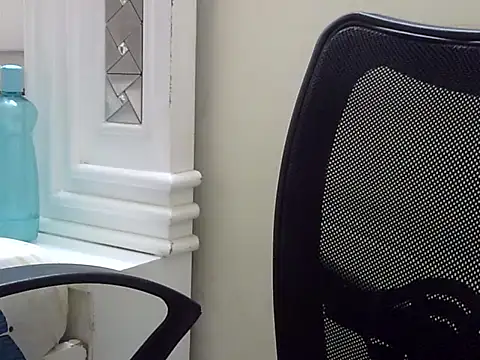 Snapshot of Simranjeet_kaur26 chatting on October 10, 2025, 12:26 pm Simranjeet kaur26 online show from October 10, 2025, 12:26 pm