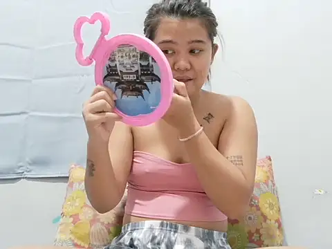 naughtyasian girl online show from June 25, 2026, 5:39 pm